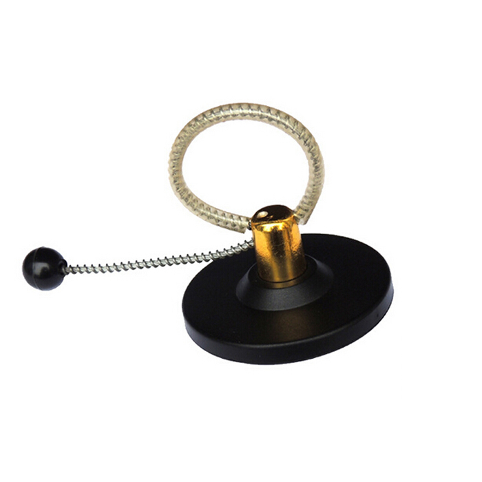 RFID酒瓶鋼絲防盜扣標(biāo)簽應(yīng)用場景圖片